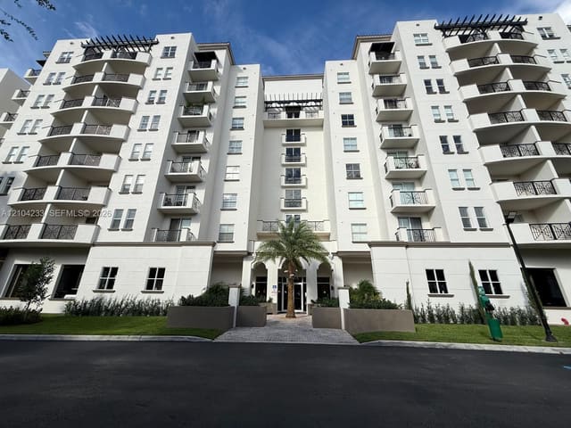 9021 SW 94th Street 307, Miami, FL 33176