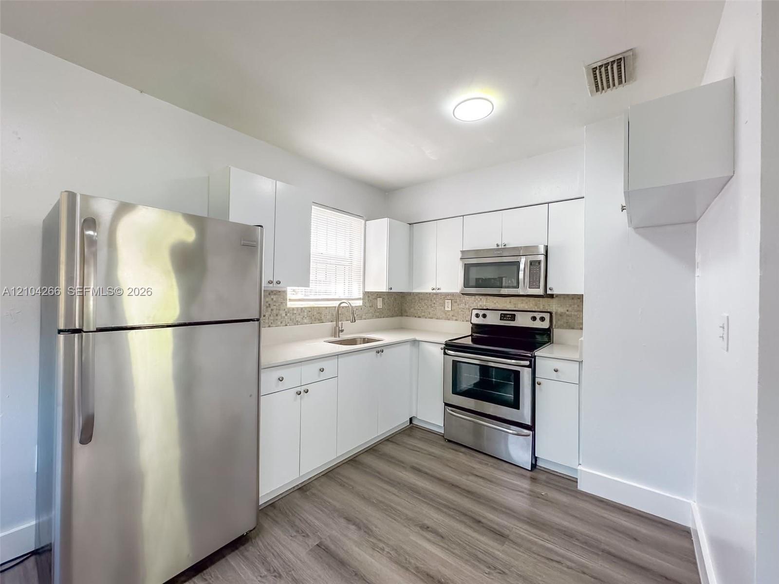 250 NW 82nd Terrace, Miami, FL 33150 photo 17
