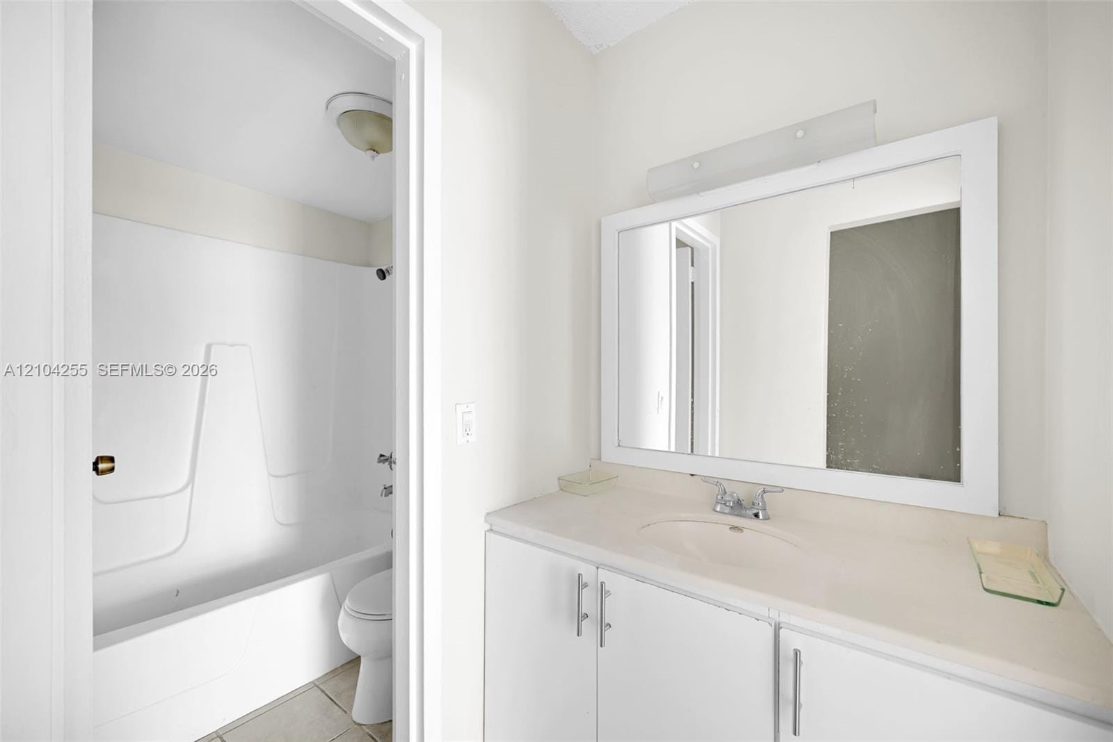 2075 NE 164th Street 510, North Miami Beach, FL 33162 photo 21