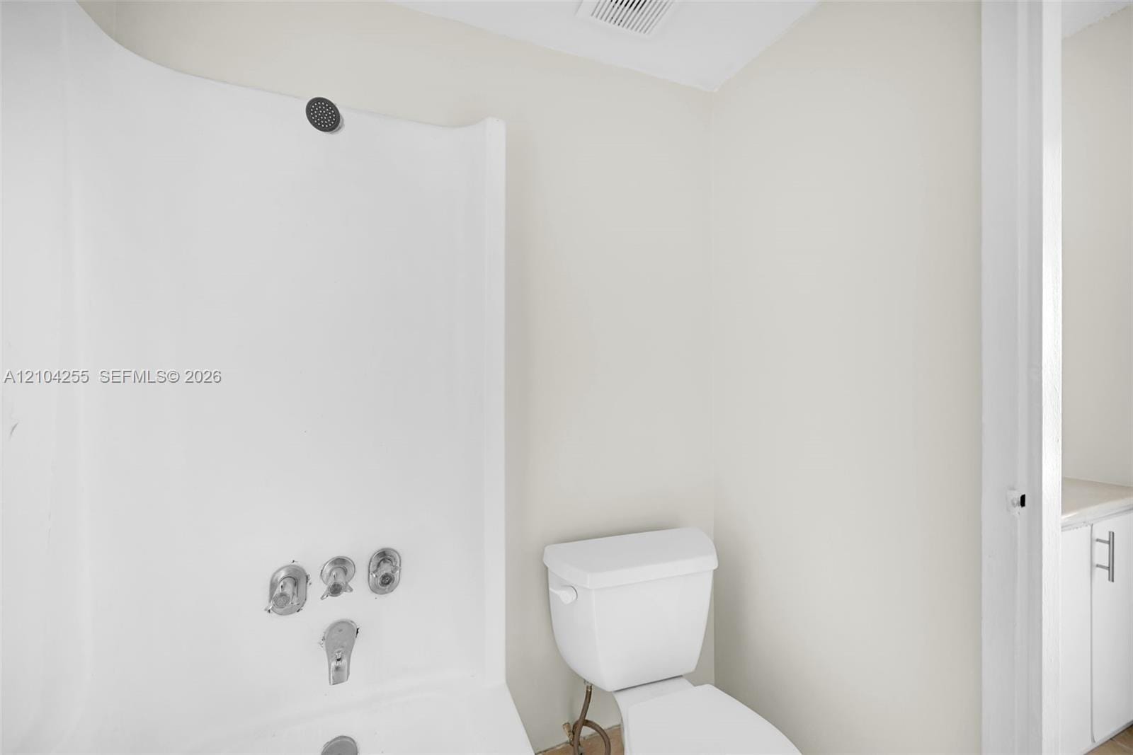 2075 NE 164th Street 510, North Miami Beach, FL 33162 photo 25