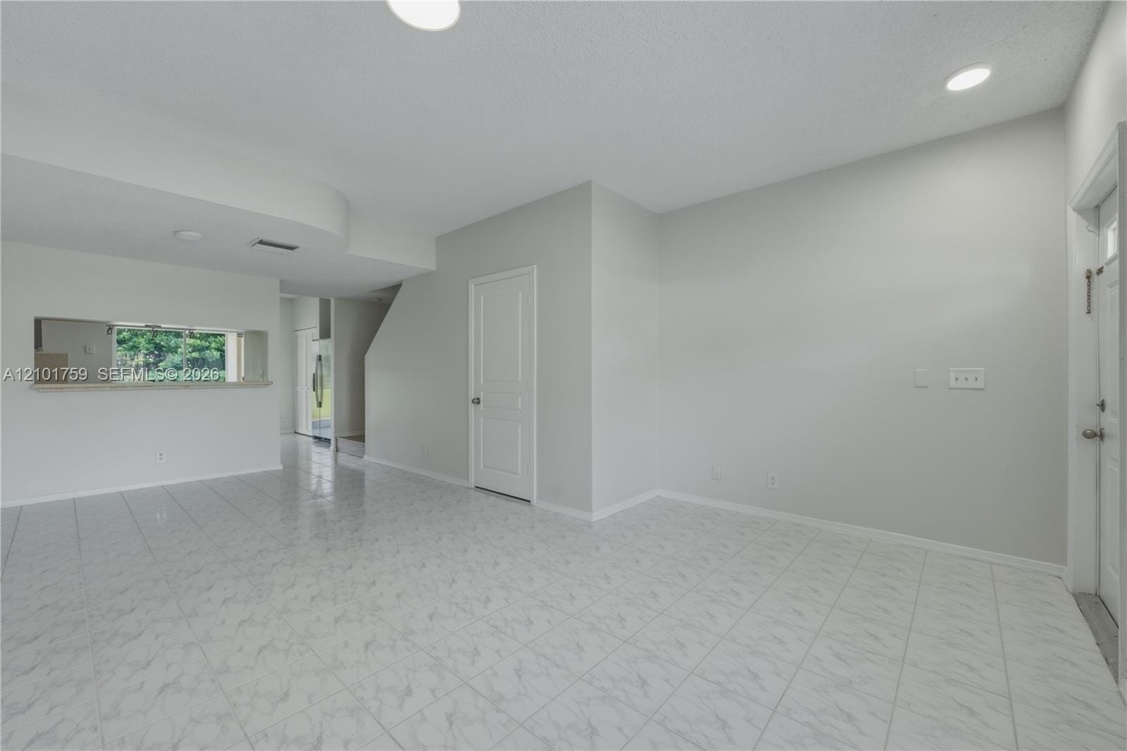 16731 Hemingway Drive, Weston, FL 33326 photo 6