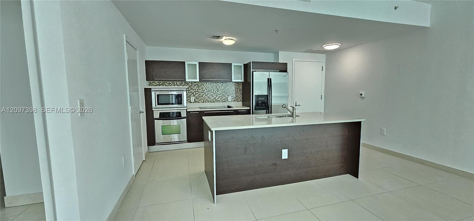 1900 N Bayshore Drive 3317 — photo 1