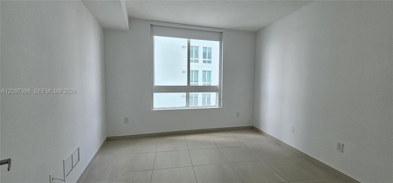 1900 N Bayshore Drive 3317 — photo 6