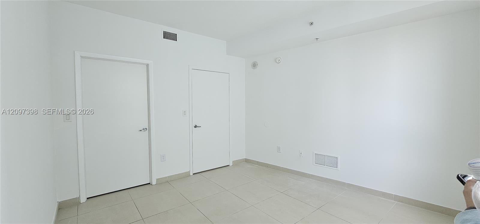 1900 N Bayshore Drive 3317 — photo 7