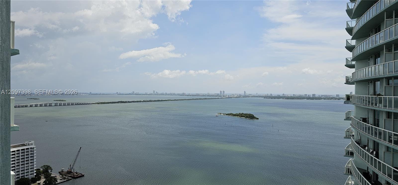 1900 N Bayshore Drive 3317 — photo 10