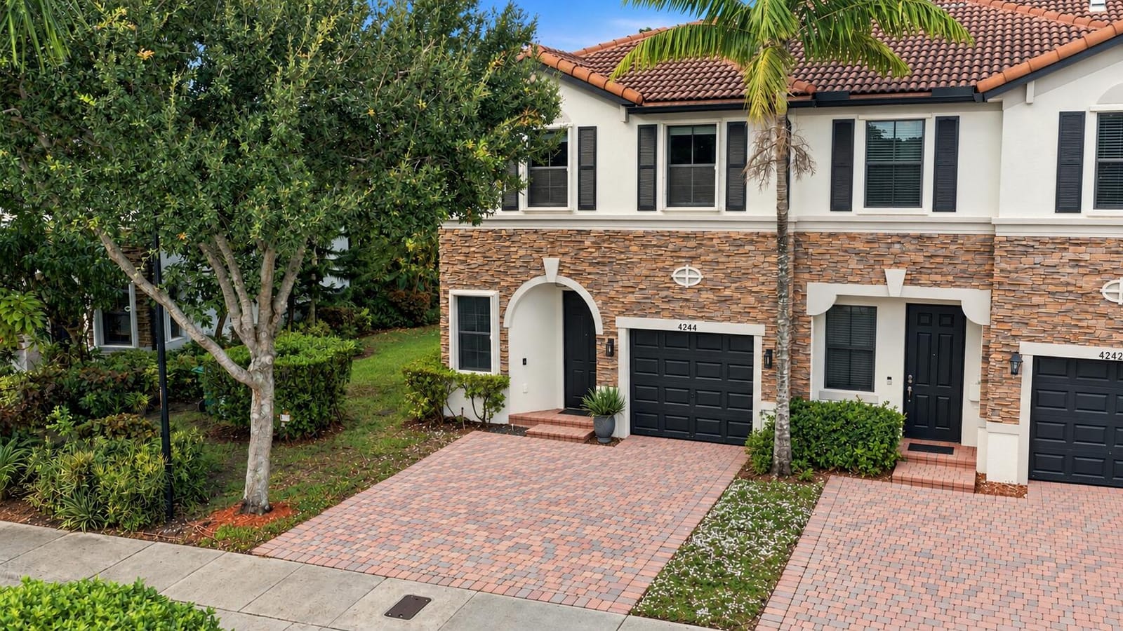 4244 SW 164TH Court, Miami, FL 33185 photo 2