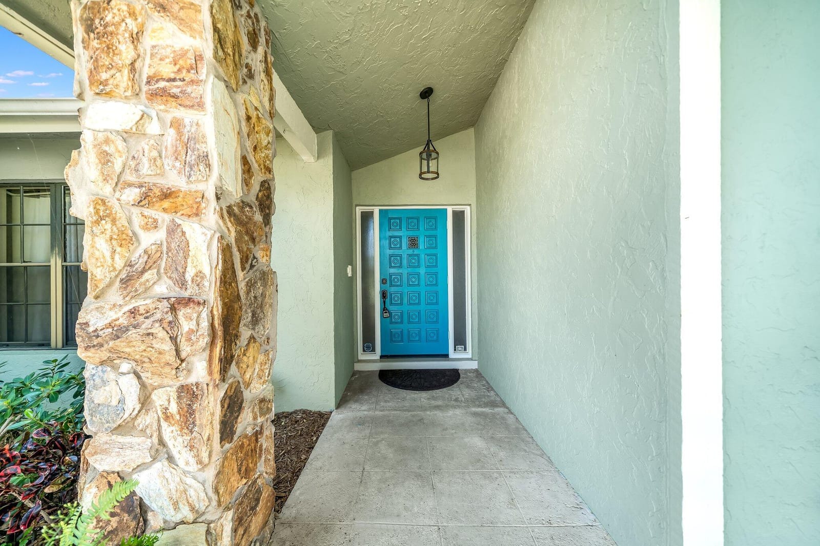 574 Juniper Place — photo 8