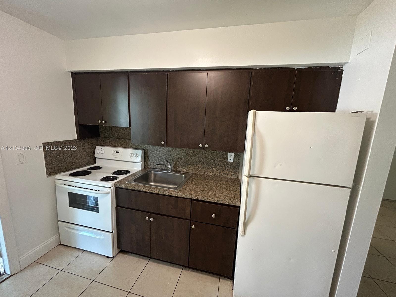 1710 Roosevelt Street 1A, Hollywood, FL 33020