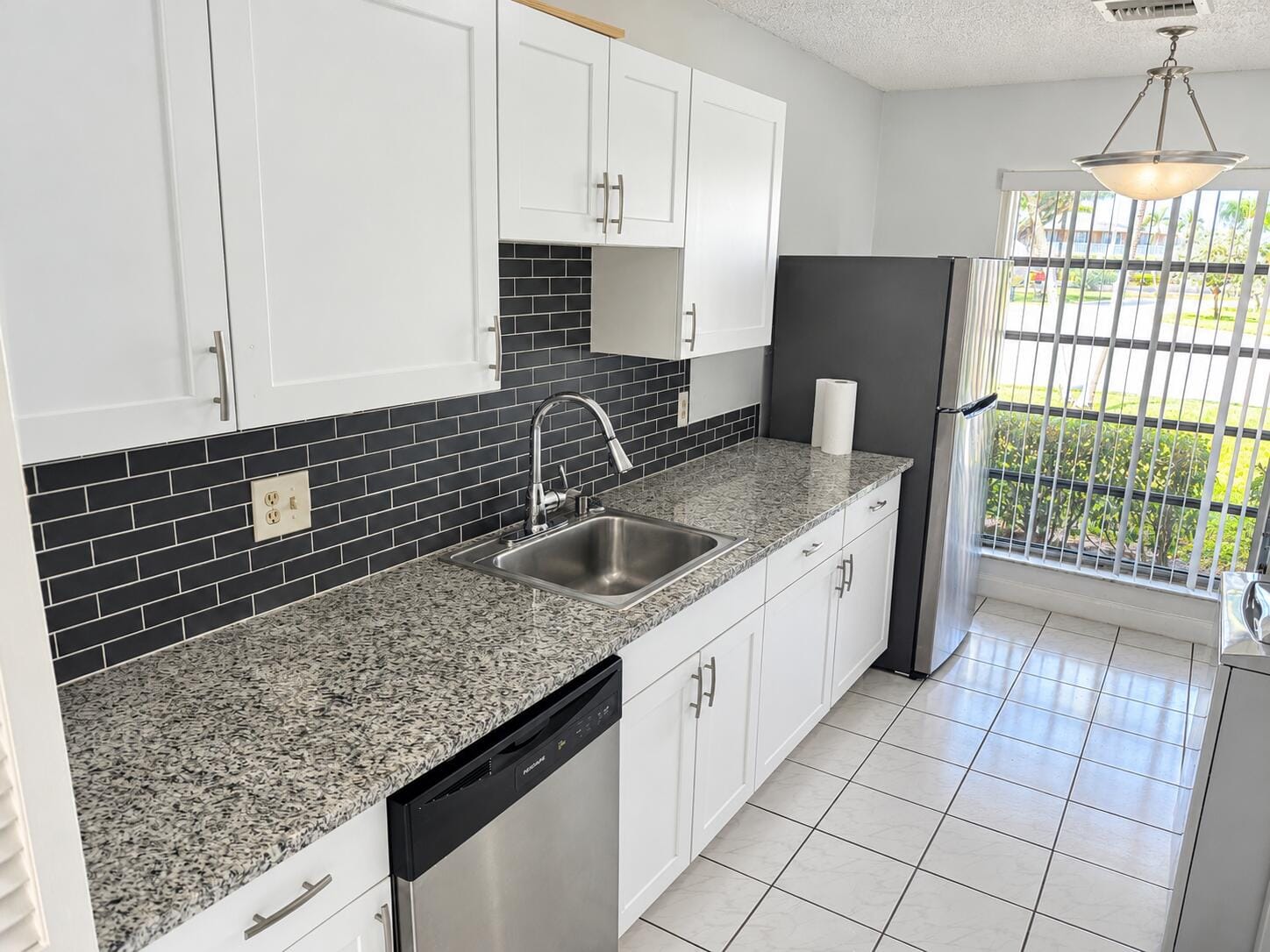 1120 LEMON TREE Terrace 73-C — photo 2