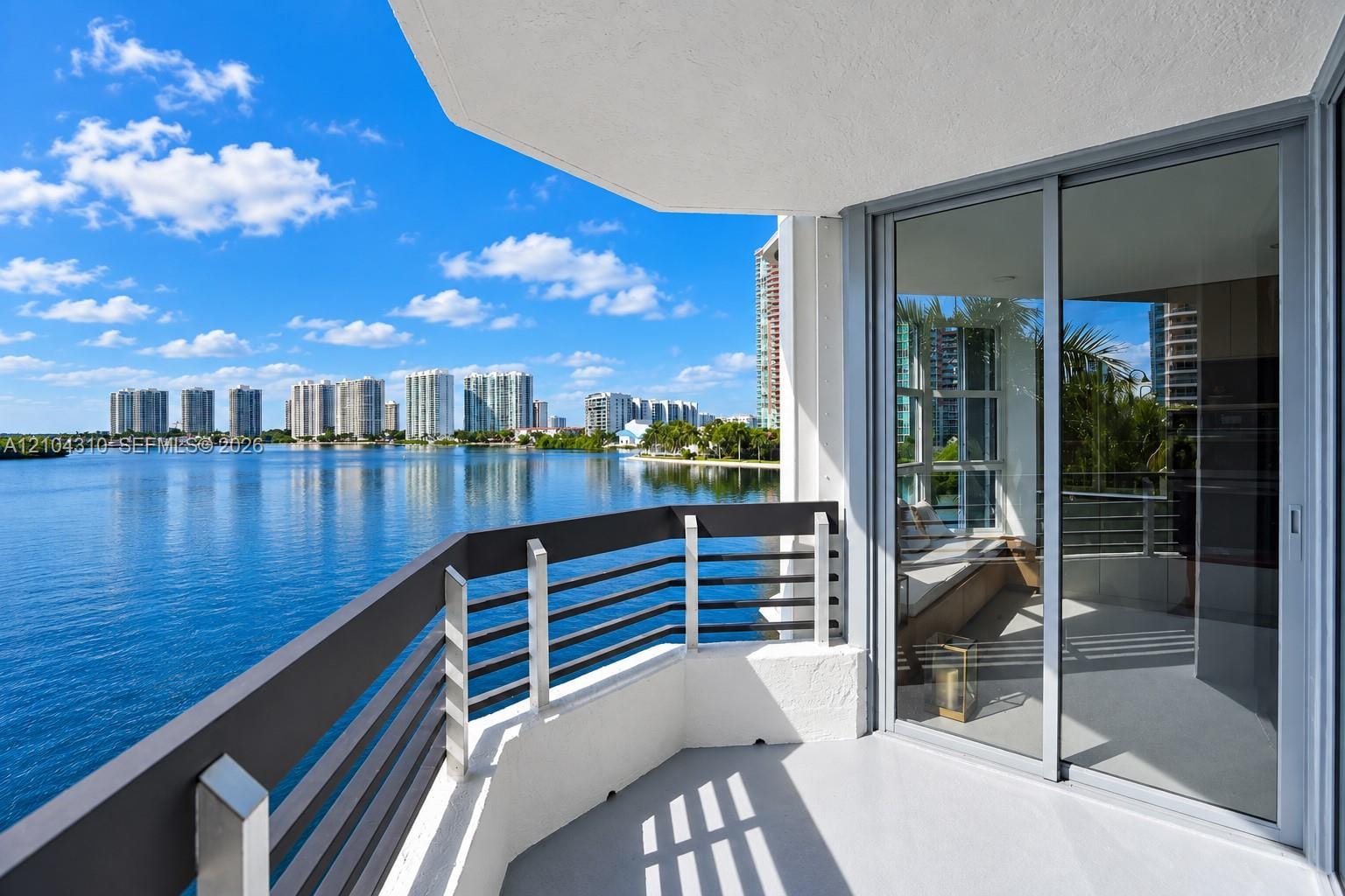 3530 Mystic Pointe Drive 415, Aventura, FL 33180 photo 27