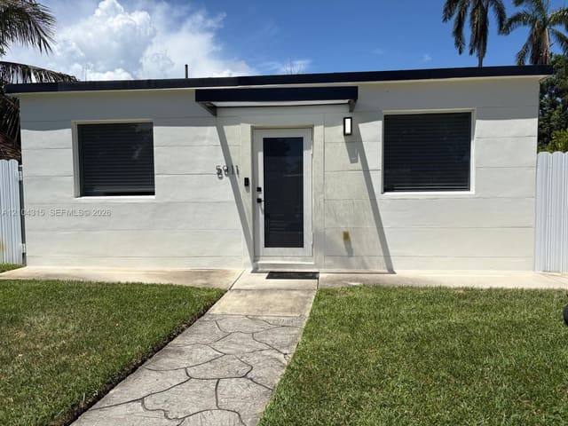 5911 SW 62nd Terrace, South Miami, FL 33143