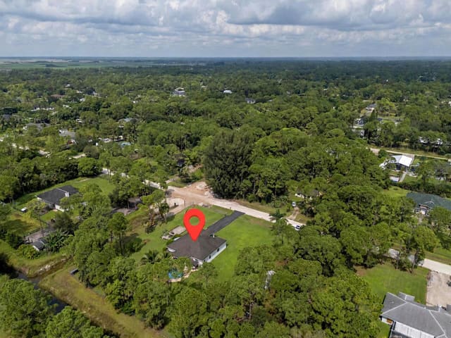 17226 72nd Road N, Loxahatchee, FL 33470