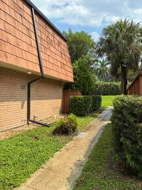 207 LIVE OAK Lane ., Boynton Beach, FL 33436