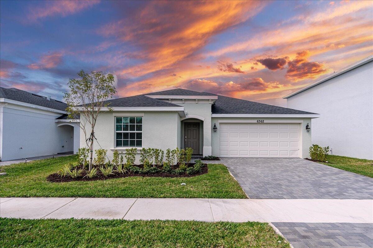 6362 NW WINDWOOD Way, Port St. Lucie, FL 34987