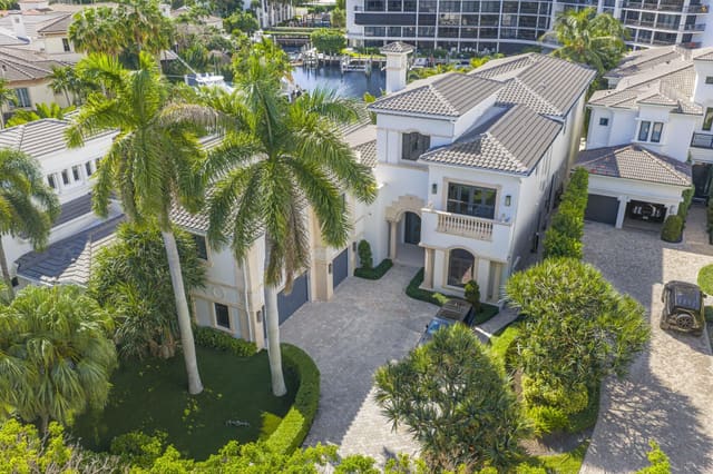 1010 Grand Court, Highland Beach, FL 33487
