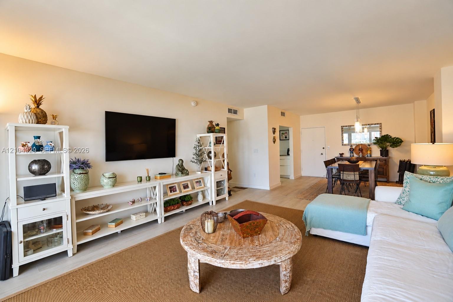 500 Bayview Drive 1123, Sunny Isles Beach, FL 33160 photo 7