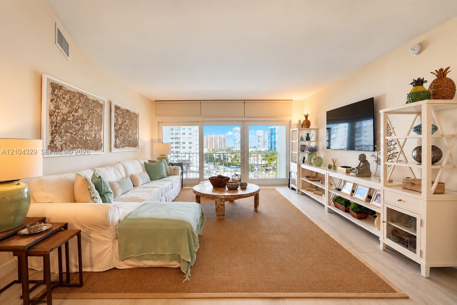 500 Bayview Drive 1123, Sunny Isles Beach, FL 33160 photo 8