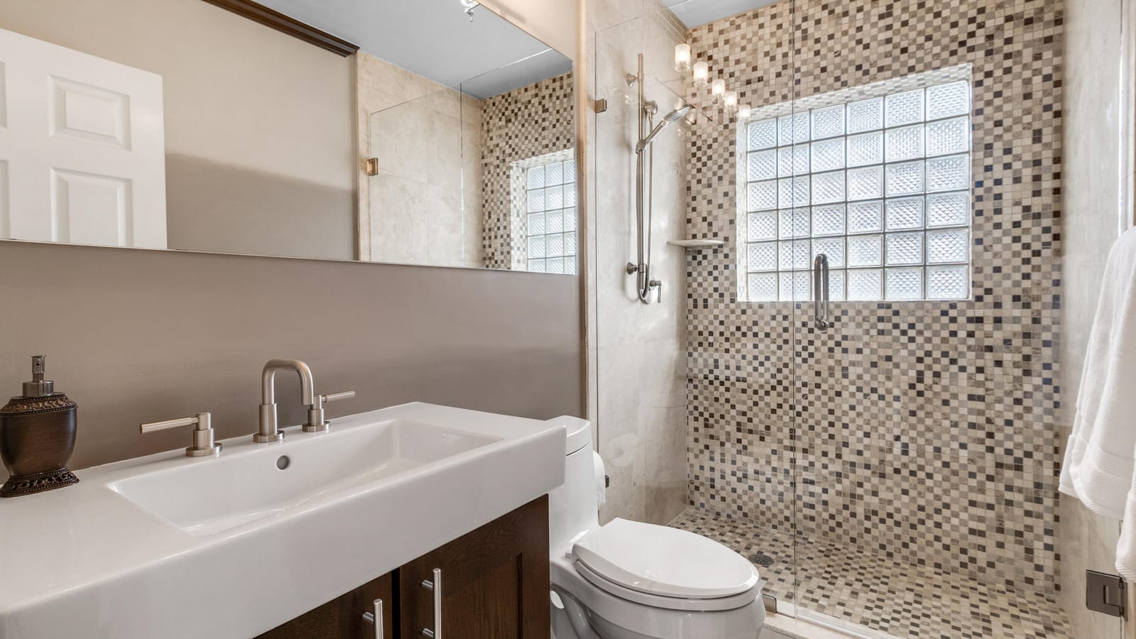 750 SE 7TH Avenue, Pompano Beach, FL 33060 photo 25