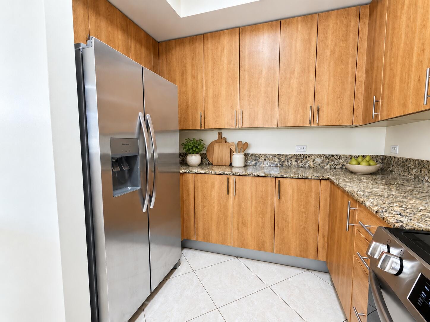 2633 NE 14TH Avenue 109, Wilton Manors, FL 33334 photo 12