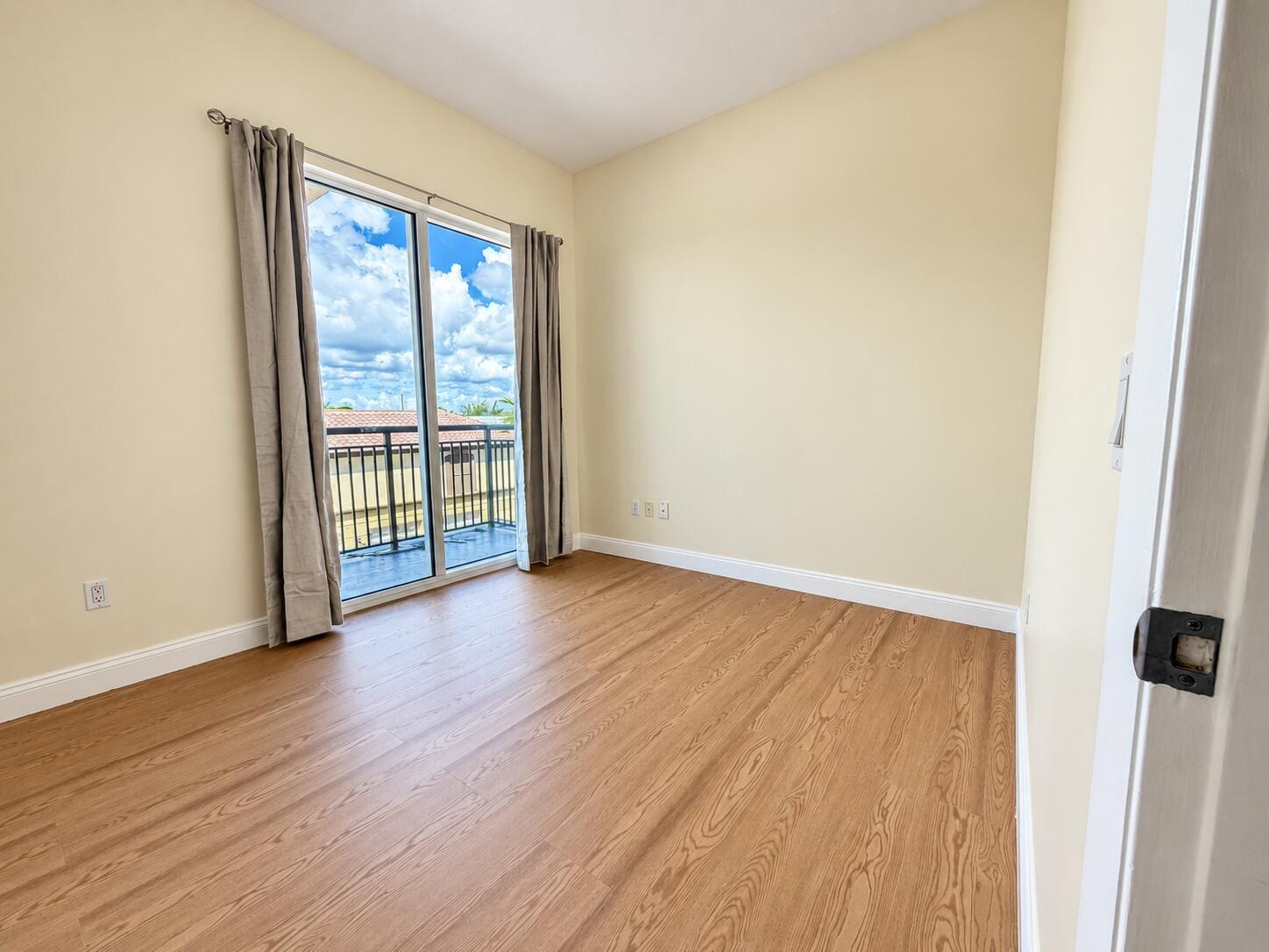 2633 NE 14TH Avenue 109, Wilton Manors, FL 33334 photo 18