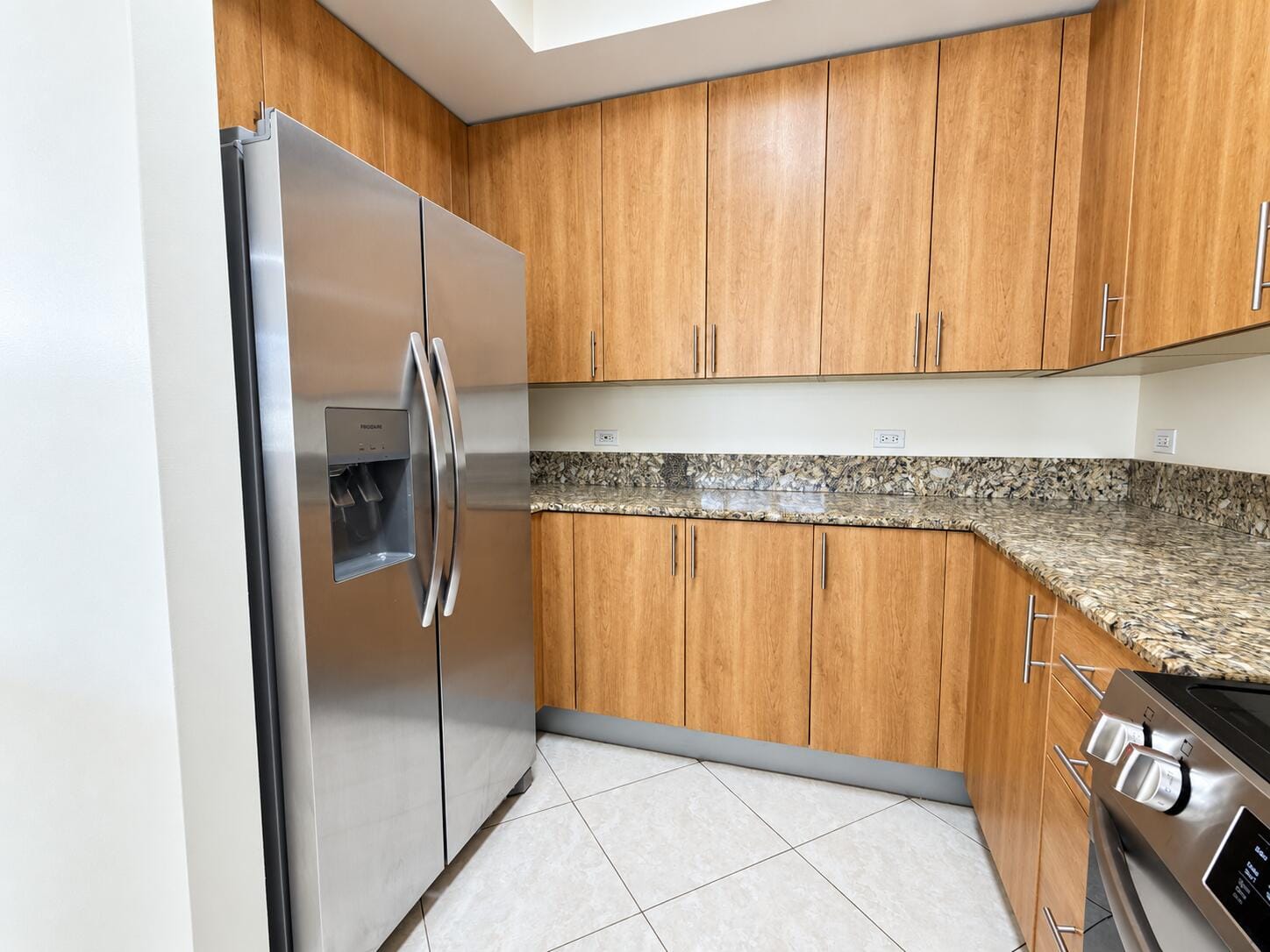 2633 NE 14TH Avenue 109, Wilton Manors, FL 33334 photo 8
