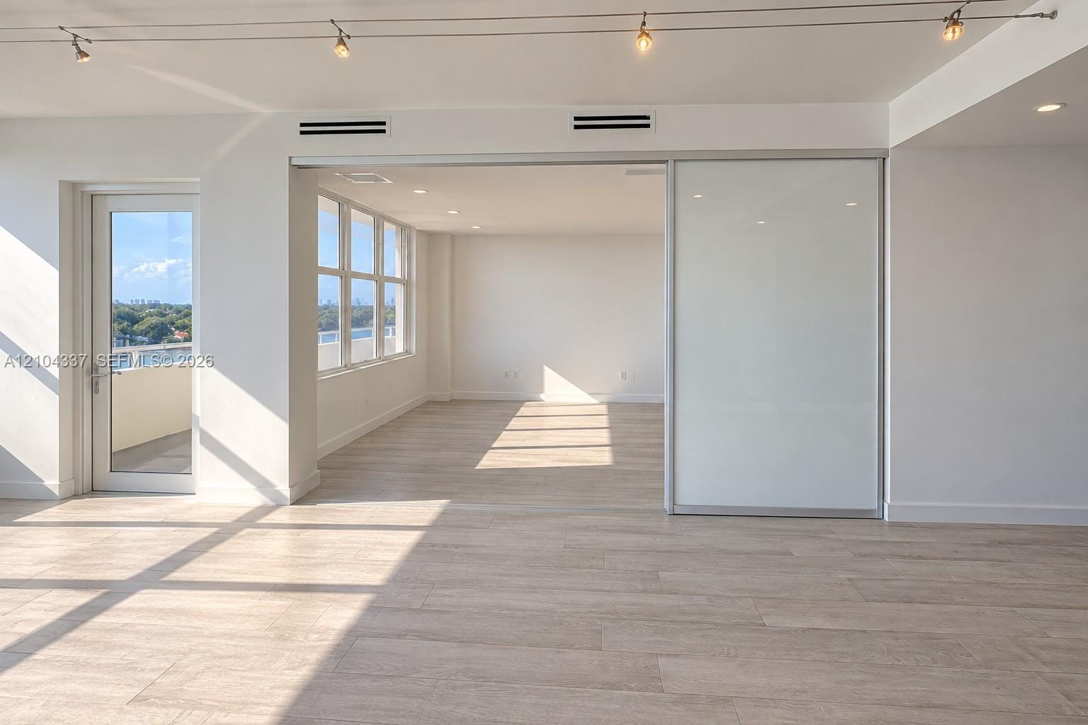 5600 Collins Avenue 9S, Miami Beach, FL 33140 photo 21