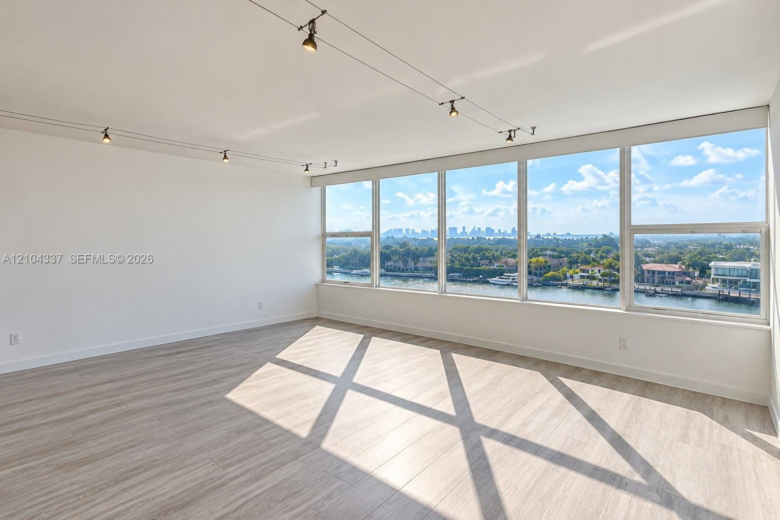 5600 Collins Avenue 9S, Miami Beach, FL 33140 photo 7