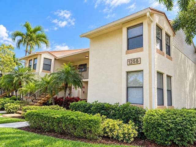1258 S Military Trail 815, Deerfield Beach, FL 33442