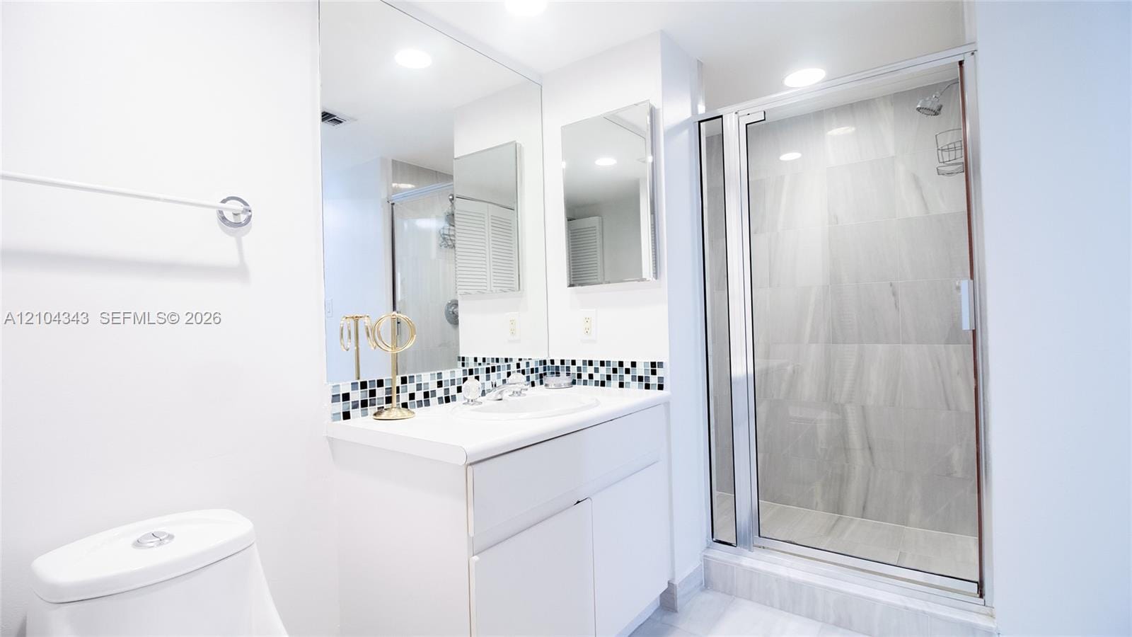 16425 Collins Avenue 1215, Sunny Isles Beach, FL 33160 photo 2