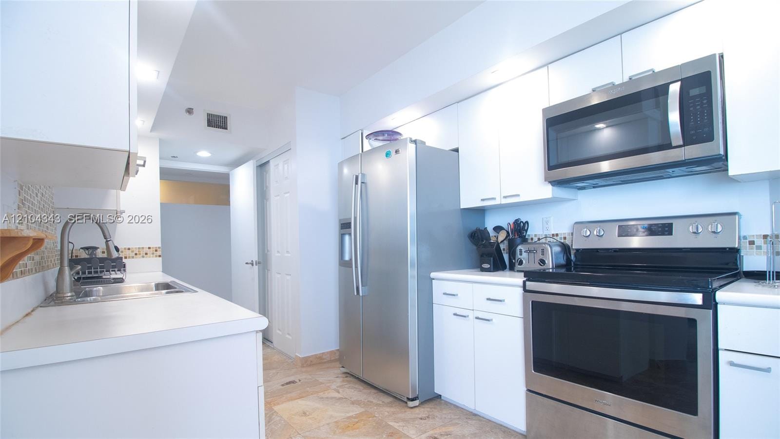16425 Collins Avenue 1215, Sunny Isles Beach, FL 33160 photo 12