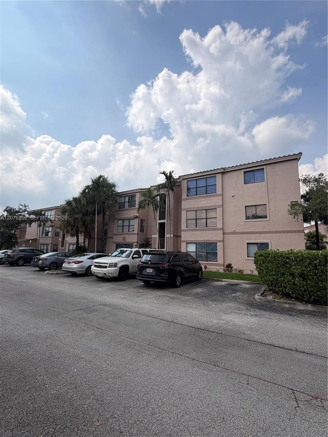 2926 S University Drive 6107, Davie, FL 33328