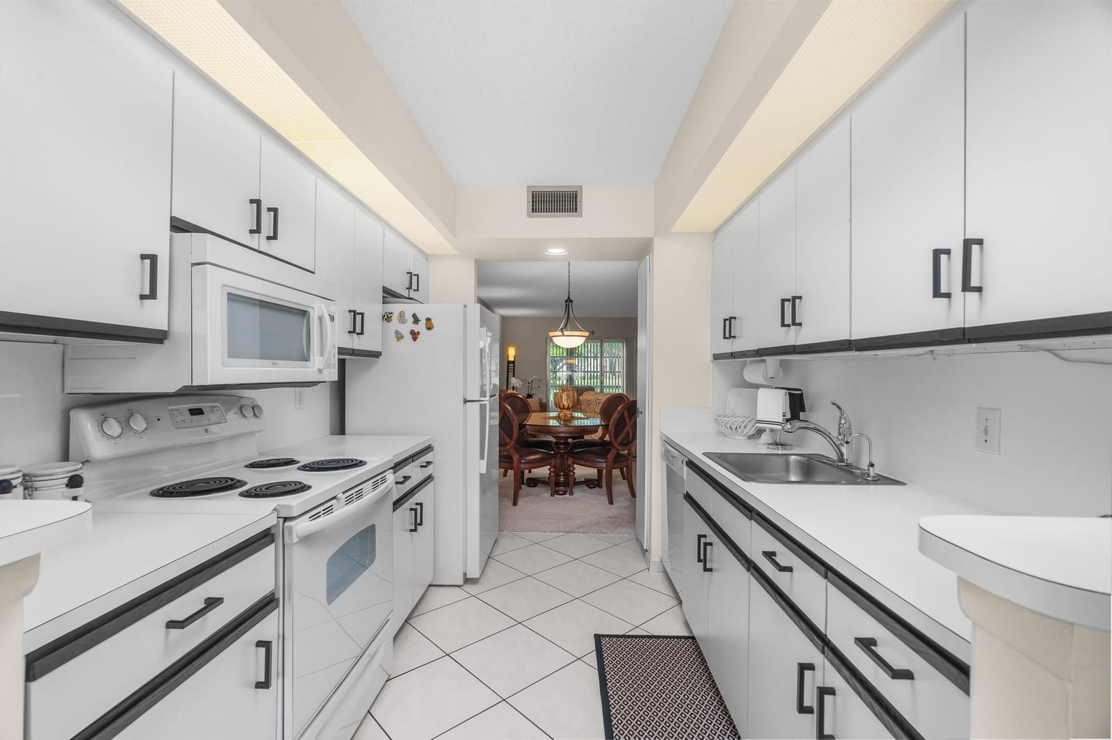 1503 CAYMAN Way B1, Coconut Creek, FL 33066 photo 5