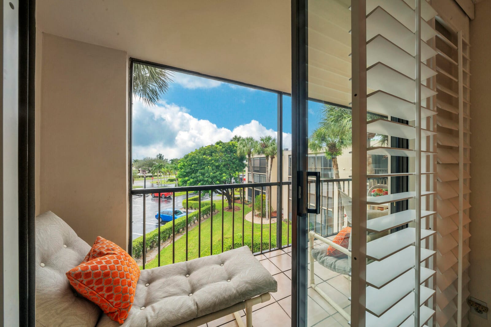 5280 LAS VERDES Circle 320, Delray Beach, FL 33484 photo 24