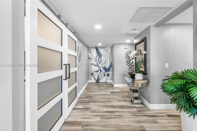2110 N Ocean Boulevard 10E, Fort Lauderdale, FL 33305
