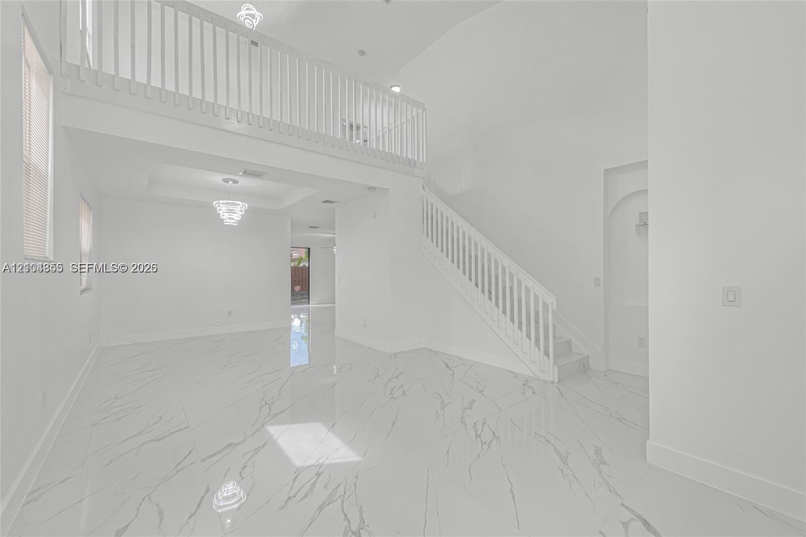 642 SE 37th Place — photo 5