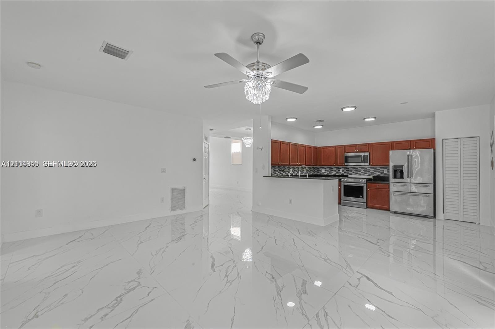 642 SE 37th Place — photo 9