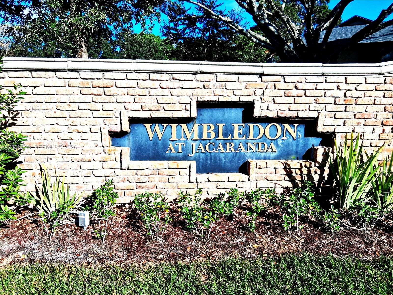 108 Wimbledon Lake Drive, Plantation, FL 33324