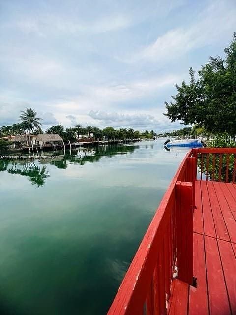 1935 Calais Drive 107, Miami Beach, FL 33141