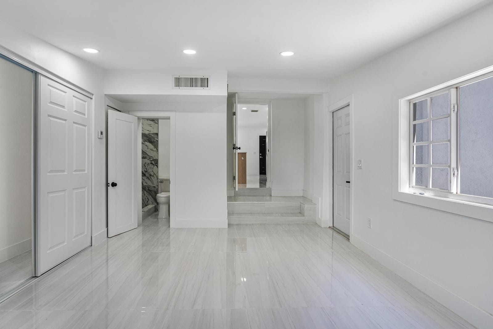 5510 SW 2nd Street — photo 11
