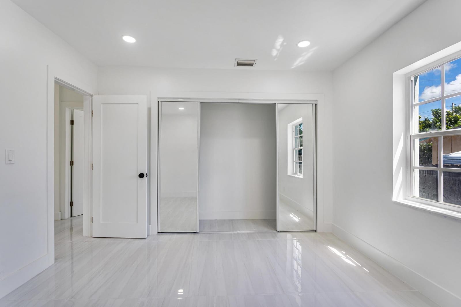 5510 SW 2nd Street — photo 9