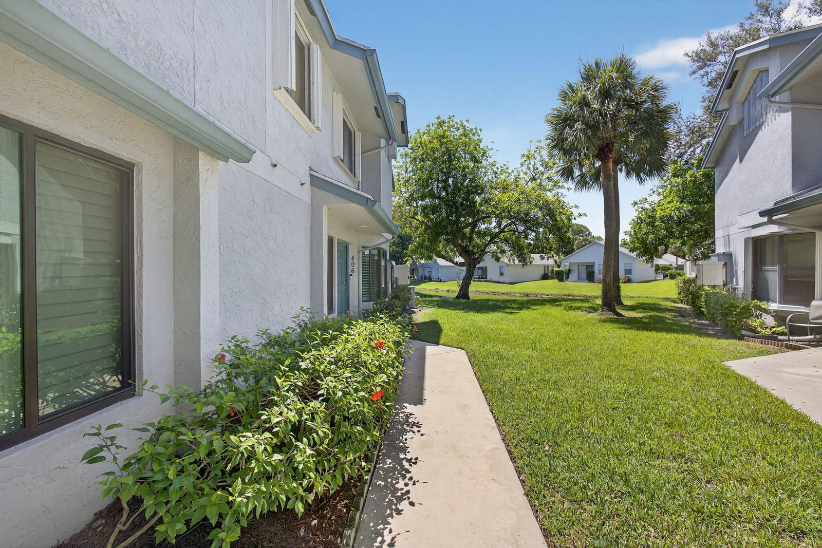 406 Harbour Pointe Way, Greenacres, FL 33413 photo 9