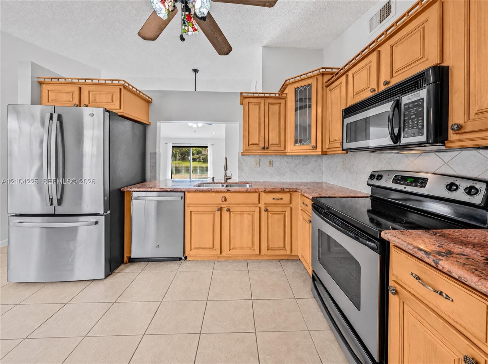 13740 Oak Ridge Drive, Davie, FL 33325 photo 4