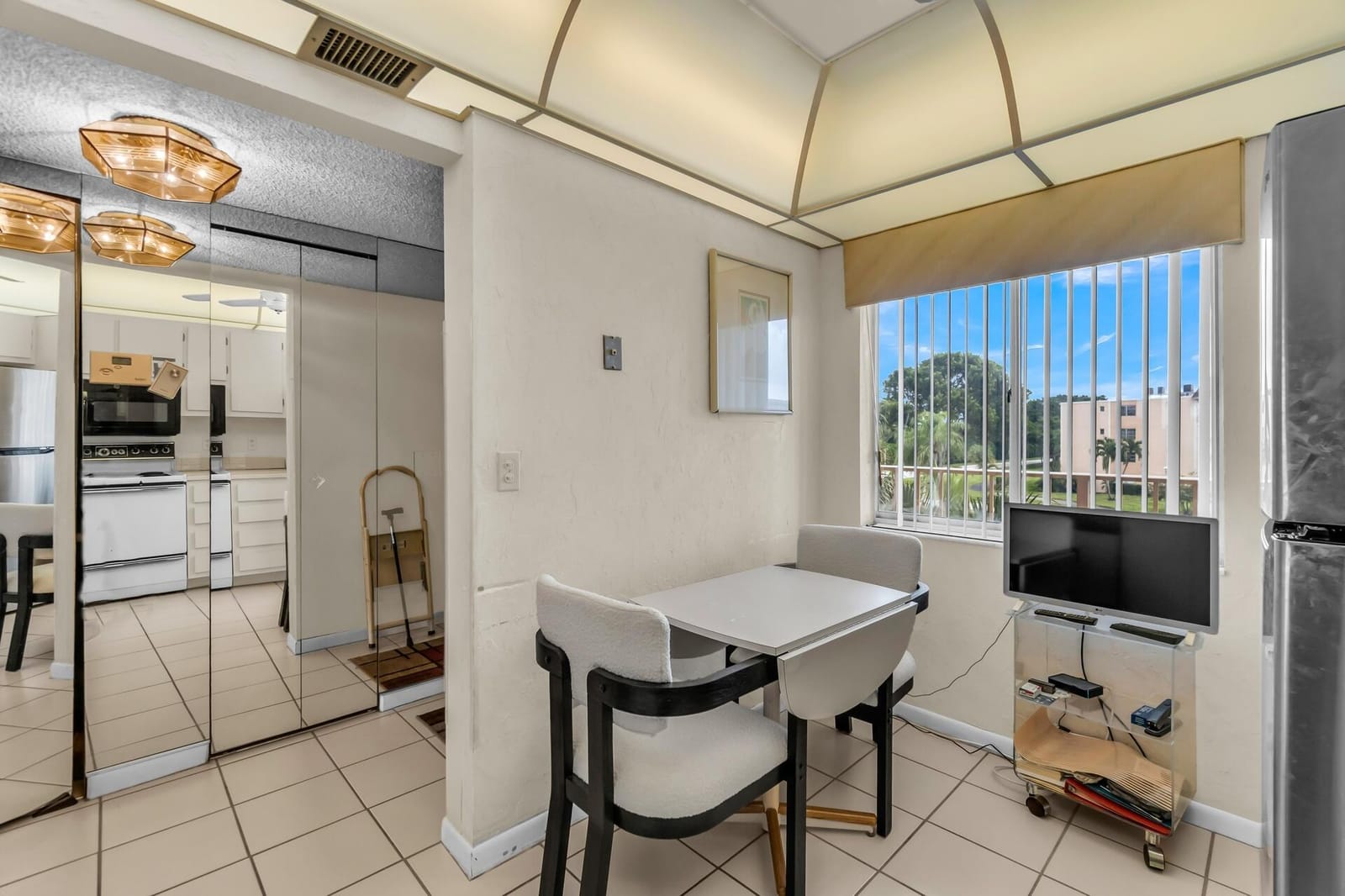 14307 BEDFORD Drive 306, Delray Beach, FL 33446 photo 2