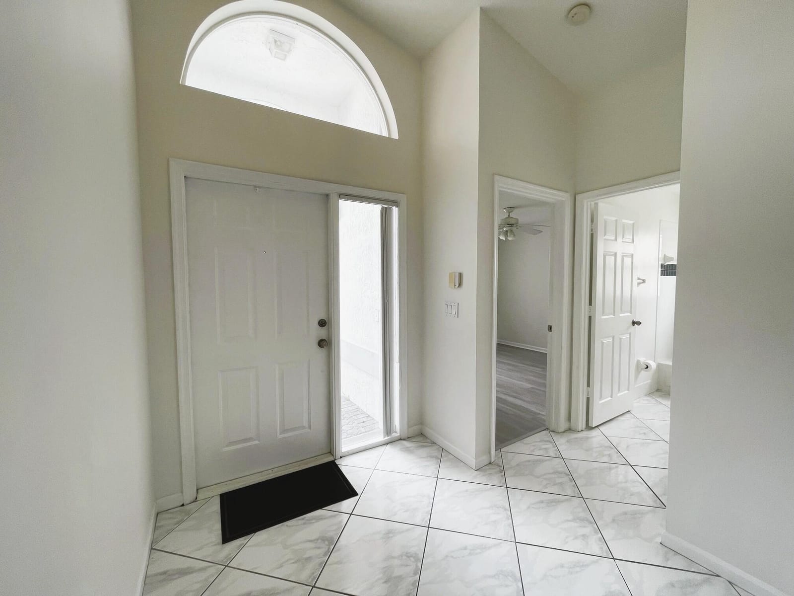 22875 BARRISTER Drive — photo 4