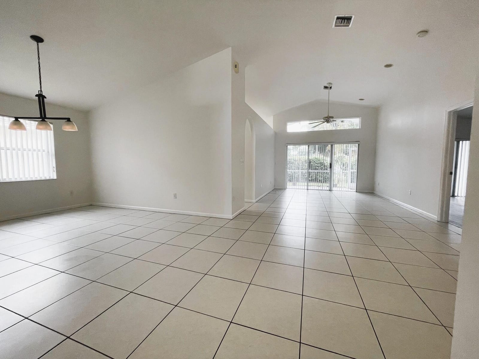 22875 BARRISTER Drive — photo 5