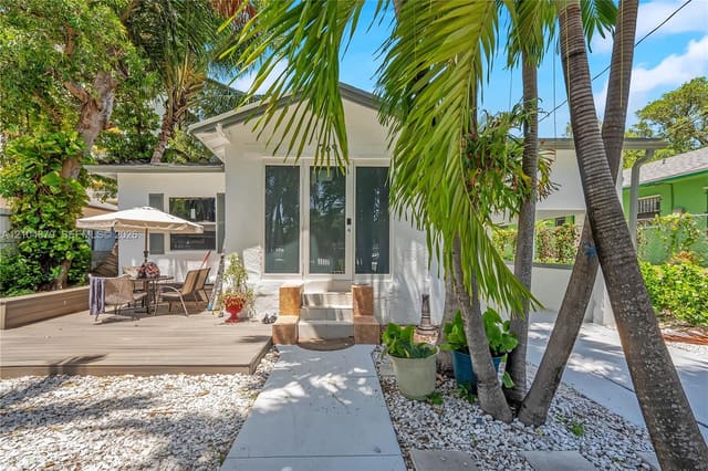 769 NW 10th Street, Miami, FL 33136