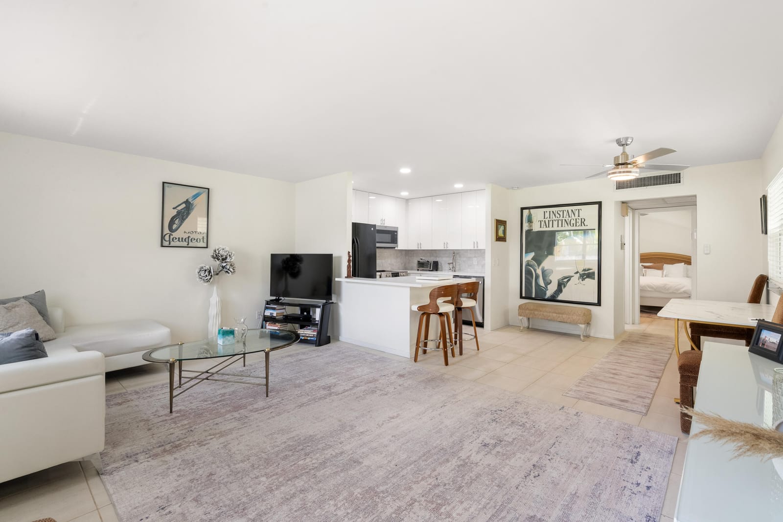 27 WATERFORD B — photo 2