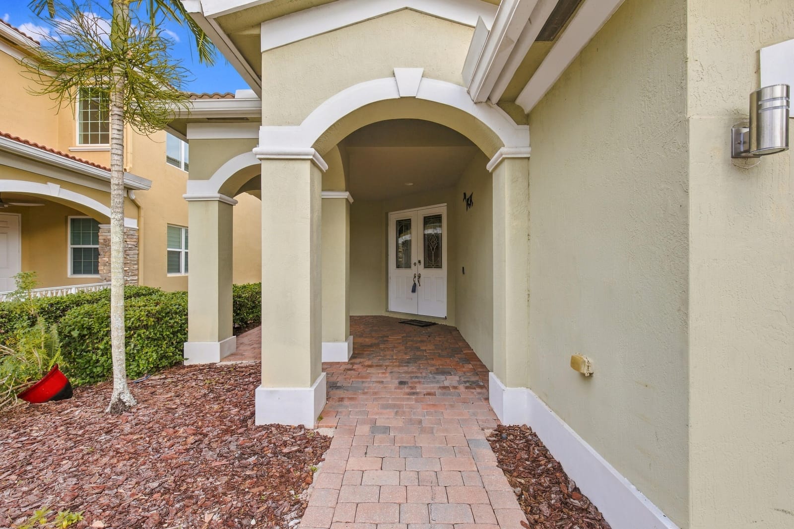1086 NW LEONARDO Circle, Port St. Lucie, FL 34986 photo 3