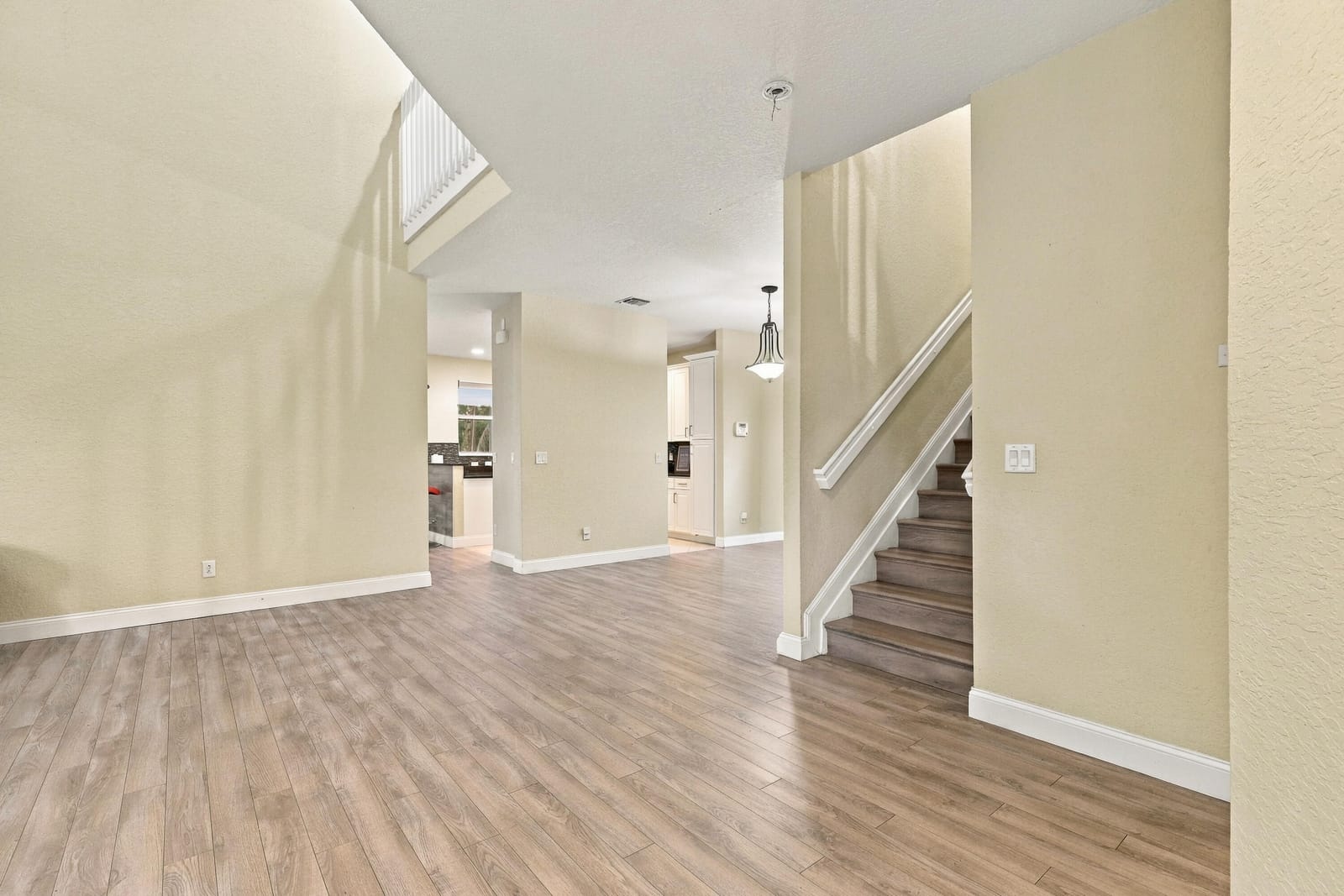 1086 NW LEONARDO Circle, Port St. Lucie, FL 34986 photo 9