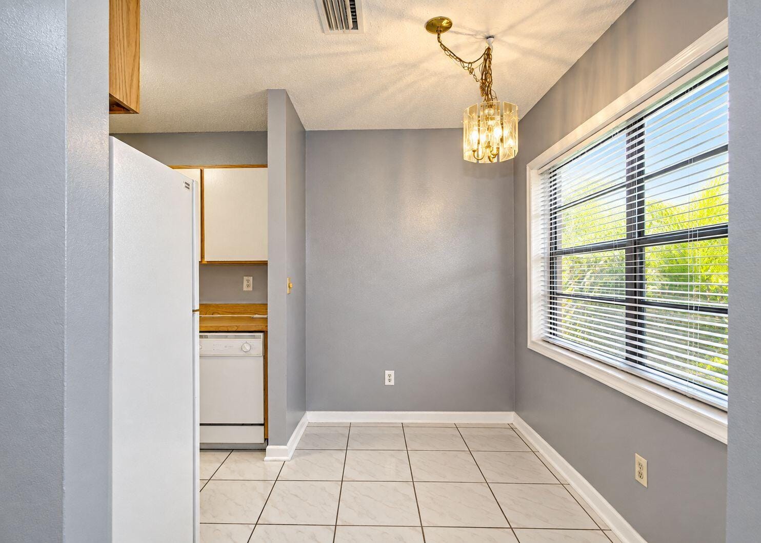 1435 S Summit Run Circle, West Palm Beach, FL 33415 photo 14